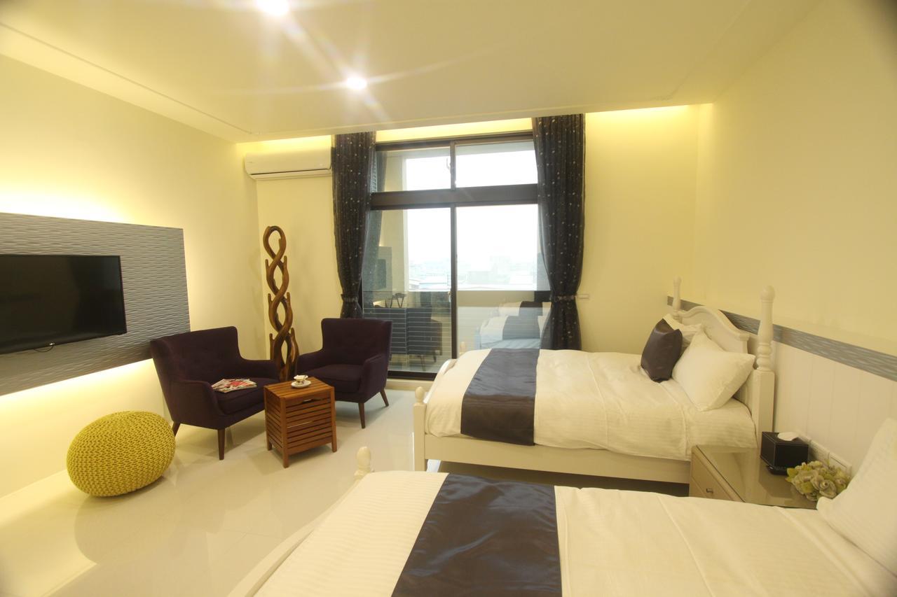 Mrs. Zhuang Homestay Hualien City Exterior foto