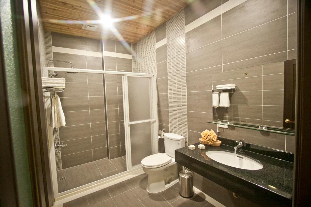 Mrs. Zhuang Homestay Hualien City Exterior foto